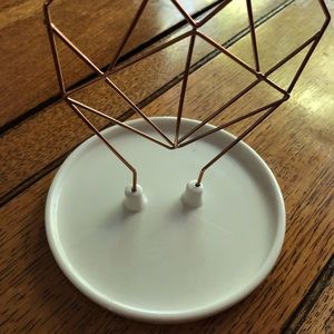Jewelry holder